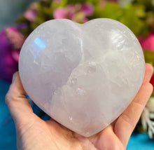 Load image into Gallery viewer, Rose Quartz Heart
