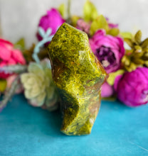 Load image into Gallery viewer, Green Opal Flame
