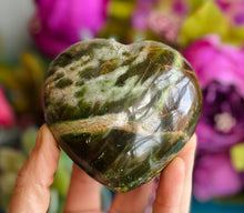 Load image into Gallery viewer, Green Opal Heart
