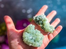 Load image into Gallery viewer, Raw Light Green Prehnite

