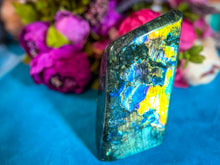 Load image into Gallery viewer, 6 1/2&quot; Purple Labradorite crystal Freeform, Rainbow Labradorite, White Labradorite
